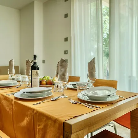 Building-residence With Swimming-pool Immersed In The Tuscan Countryside, Elegant With Air Conditioning And Private Outdoor Space